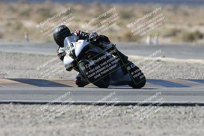 media/Oct-05-2025-CVMA (Sun) [[beeef4f201]]/Race 2-Supersport Middleweight/